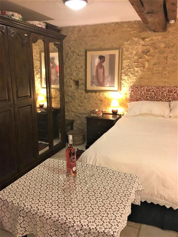 Chambres D'Hotes Les Coustilles Saint-Alvère Esterno foto