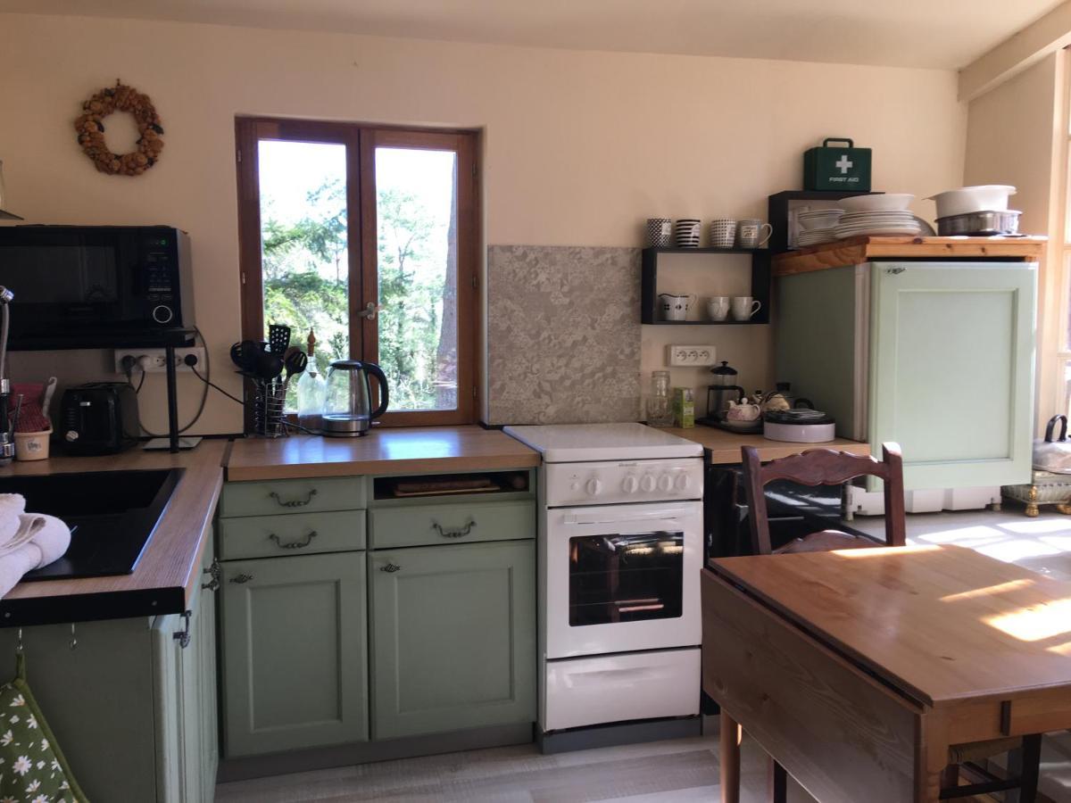Chambres D'Hotes Les Coustilles Saint-Alvère Esterno foto